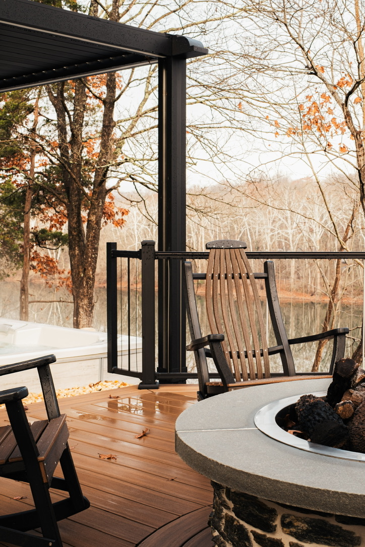 Lakeside Deck
